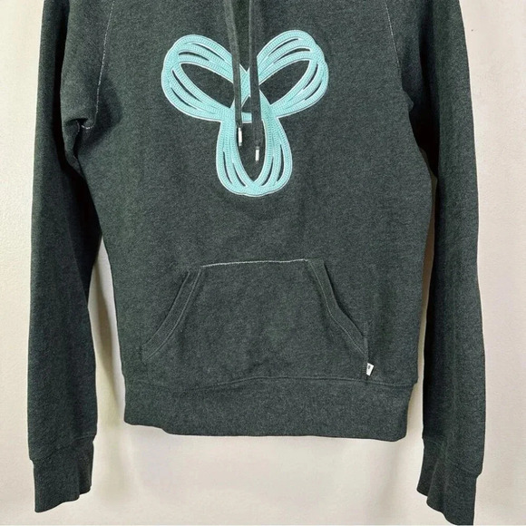 Aritzia Tna Womens Size Xsmall Pacific Logo Embroidered  Hoodie - Picture 5 of 15